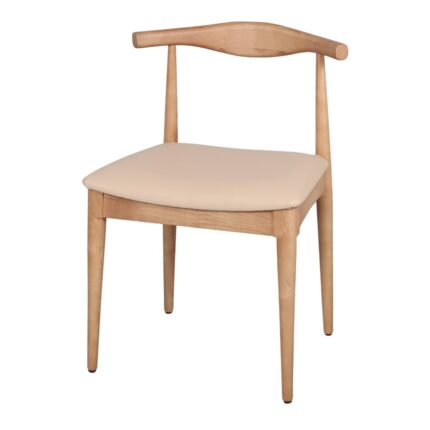 Silla madera fresno con asiento color beige, diseño ergonómico y elegante, ideal para interiores cálidos y modernos.