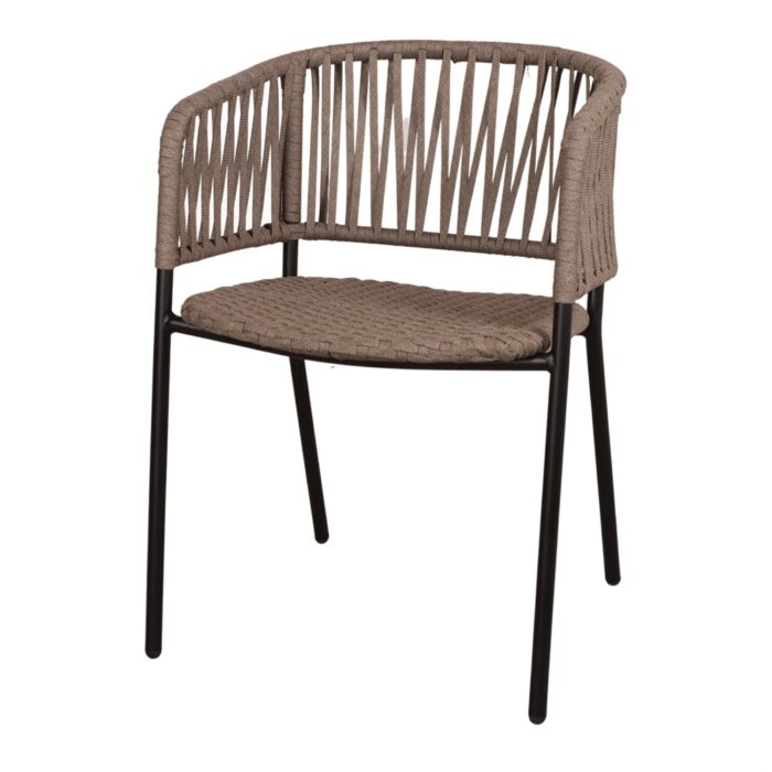 Silla Alsimer Marrón con estructura negra y asiento de cuerda plana trenzada, diseño moderno y ergonómico para interiores.