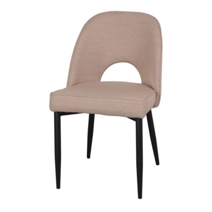 Silla Marriot Salmón con Vivo tapizada en textil color salmón con estructura negra, diseño moderno y elegante, dimensiones L51 x A56 x Altura total 84 cm.